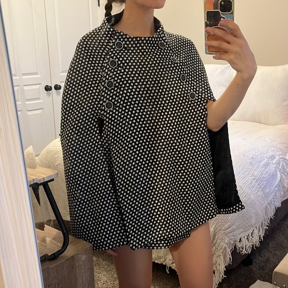 CAPE COAT LF